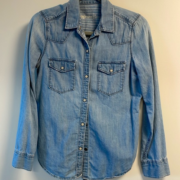 GAP Tops - GAP denim shirt